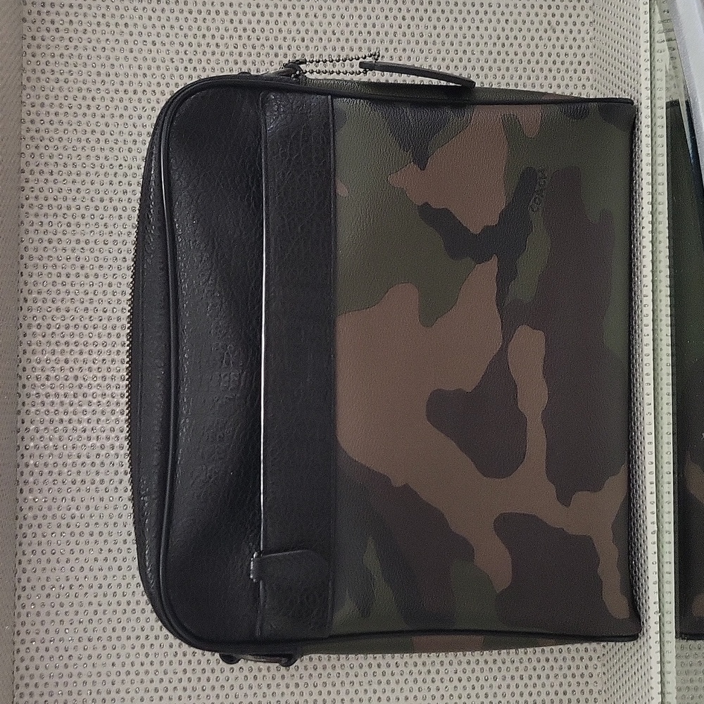 Authentic Coach Messenger Bag